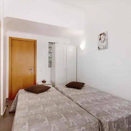 Сasa de vacaciones Guisado Albufeira